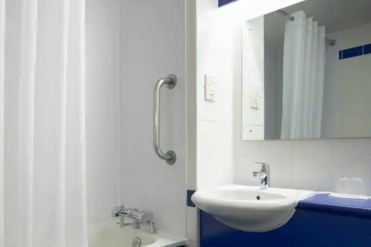 Travelodge Preston Central Buitenkant foto